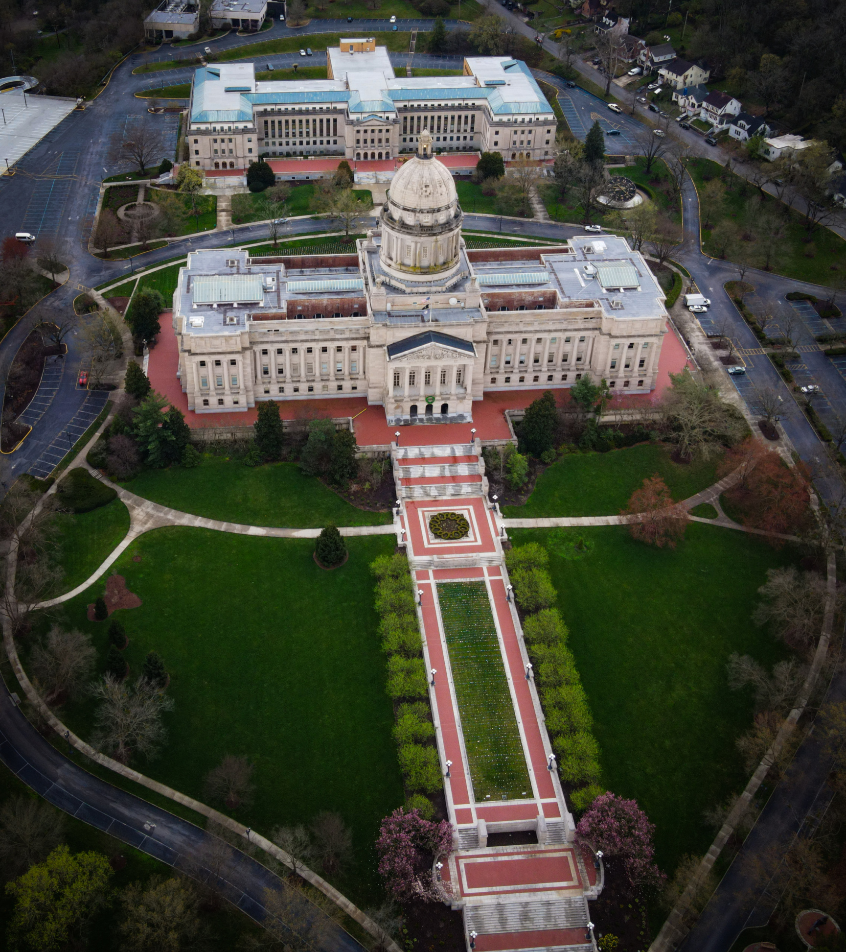 Nine Kentucky Senators Honored with Outstanding Legislative Service Award Image